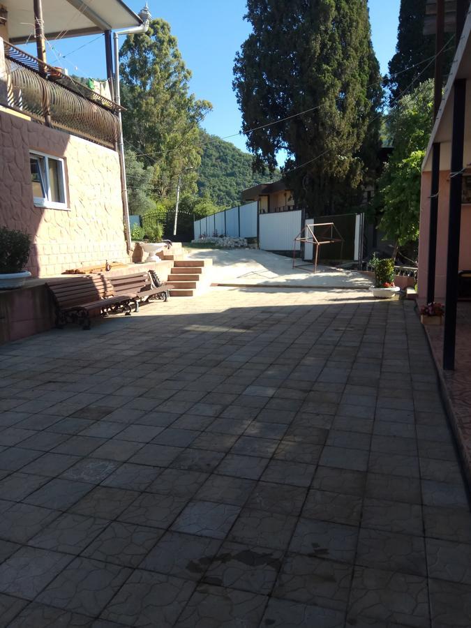 Guesthouse Rihanna New Athos Exteriér fotografie